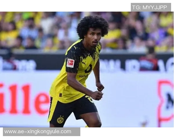 德天空报道多特蒙德关注17岁克鲁塞罗后卫普拉斯特和河床前锋梅萨