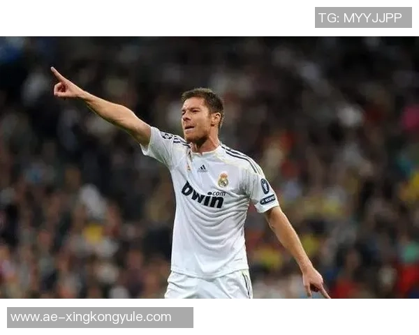 皇马承受外界压力但坚决不考虑更换阿隆索教练的决策